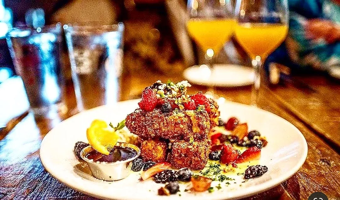 Fried chicken brunch, mimosa standing by